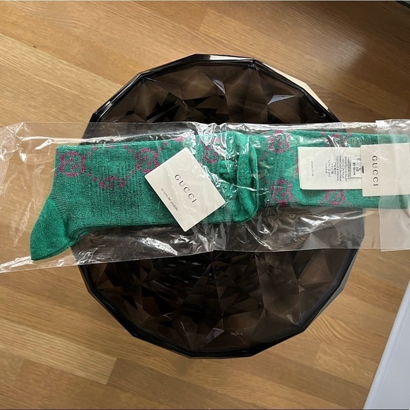 Gucci Super Runway Limited Edition Lamé GG Logo Socks - Picture 5 of 9
